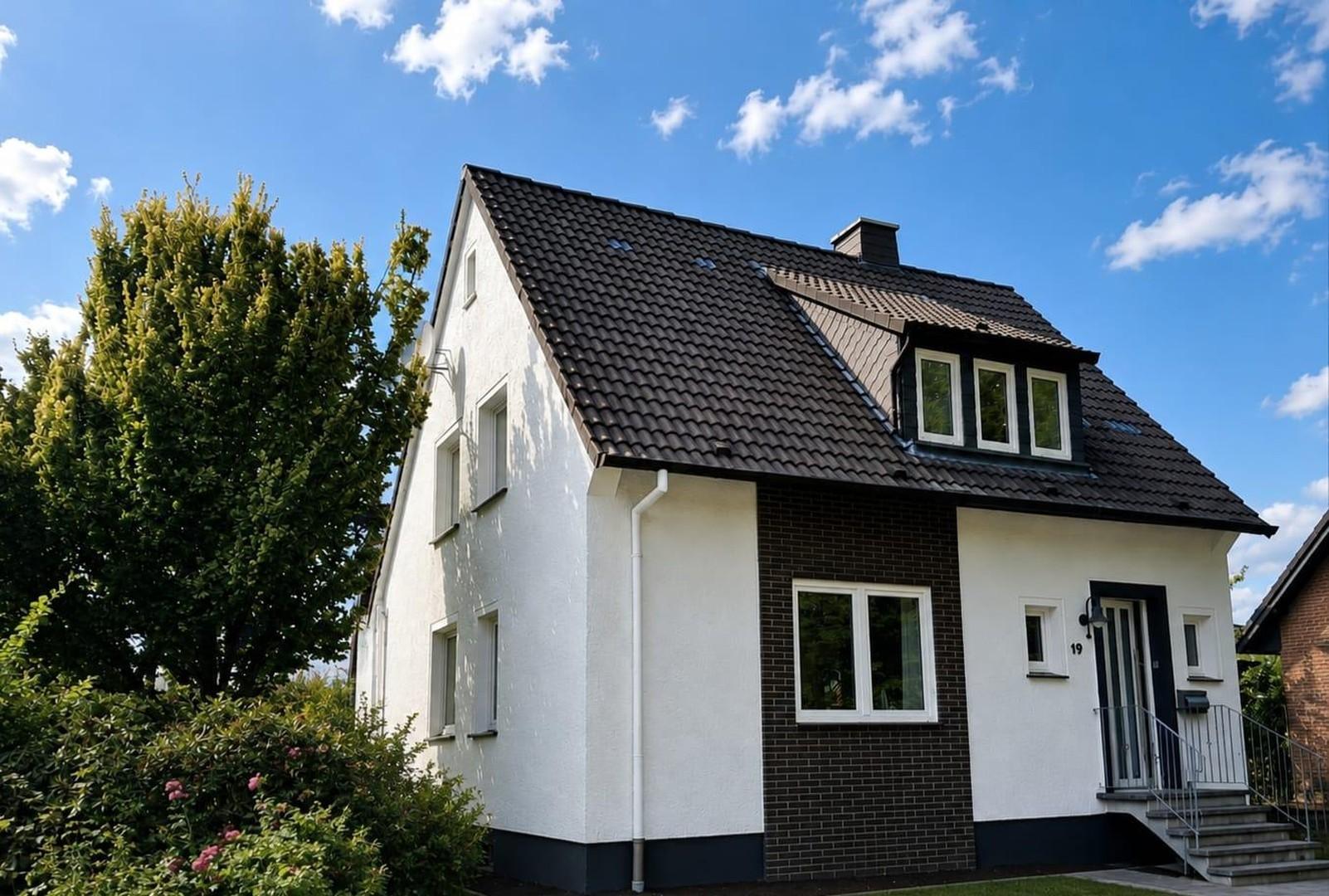 Straßenansicht des Hauses