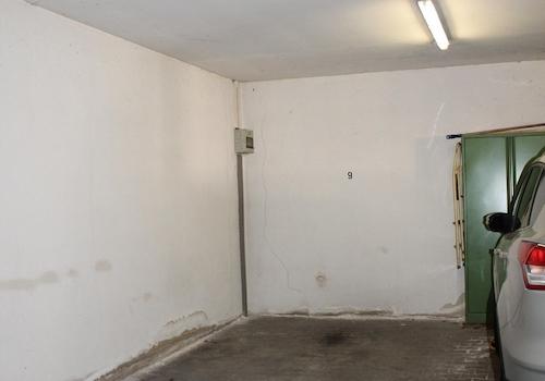 Garagenstellplatz