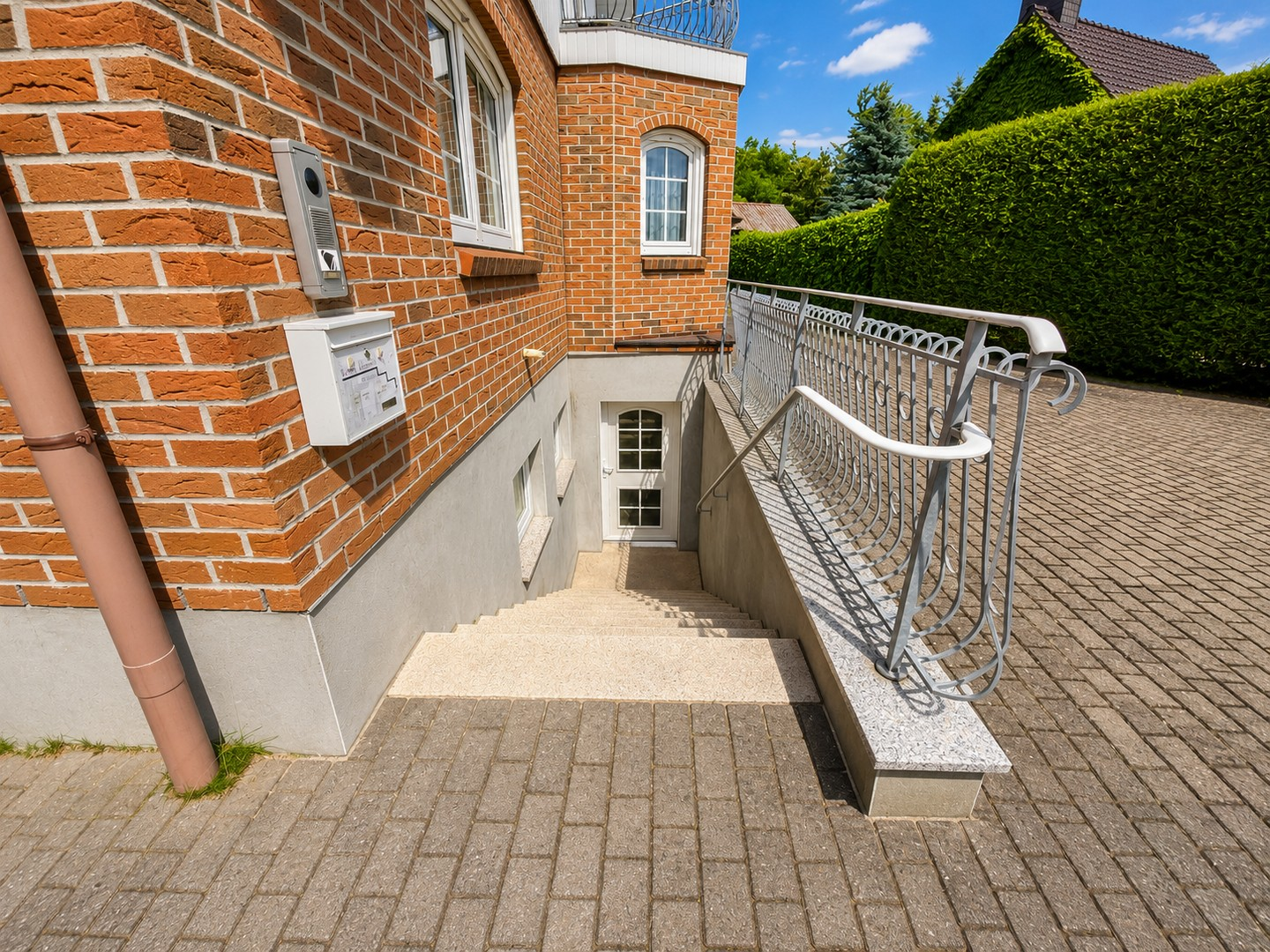 Treppe zum Souterrain