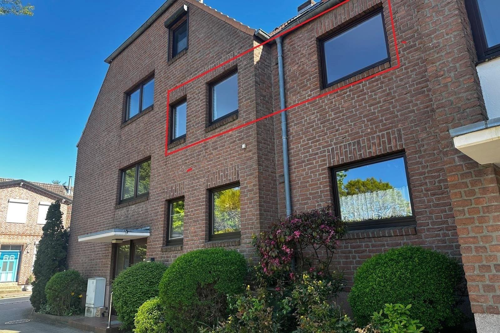 Straßenansicht
