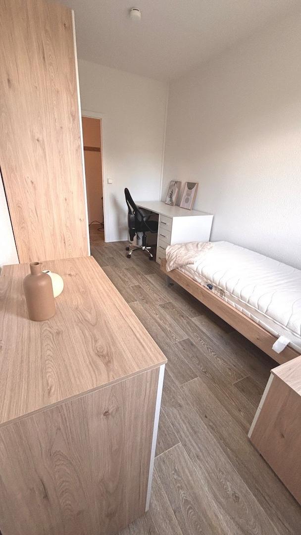 Wg-Zimmer 1. links 3