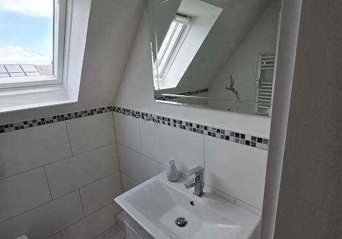 WC oben Waschbecken