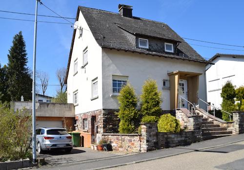 Straßenansicht