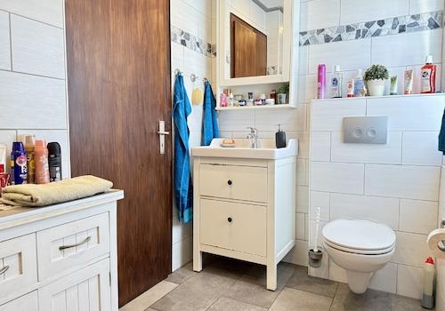 Badezimmer OG