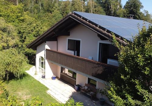 Südseite mit Balkon