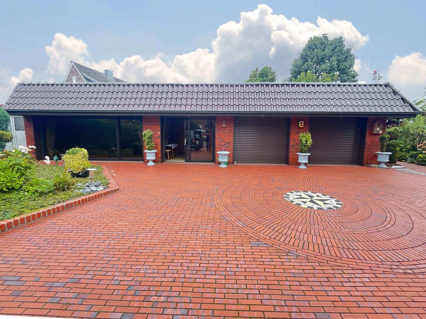 Garage mit Partyraum