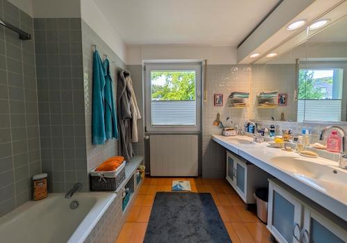 Badezimmer OG