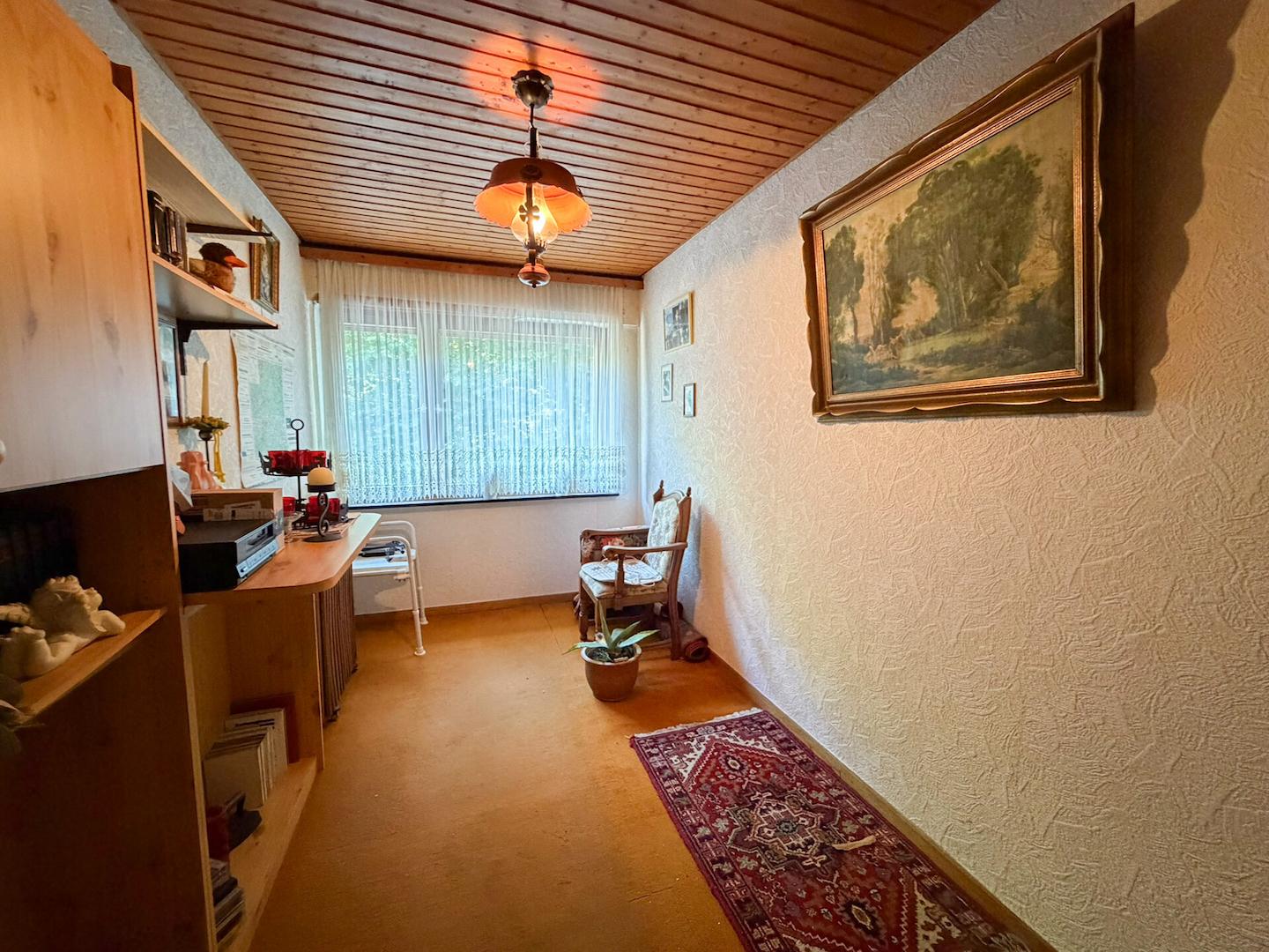 Büro/Gast Haus2 EG