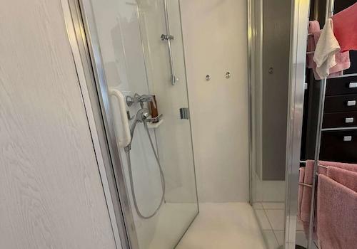 Ebenerdige Dusche