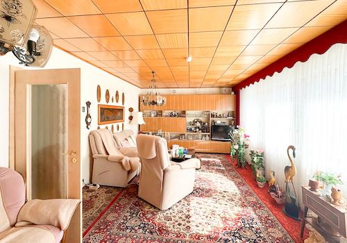 ...vom Wohn-, Esszimmer zur Terrasse