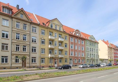 Straßenansicht
