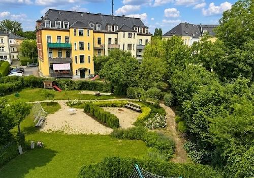Blick über das Grundstück