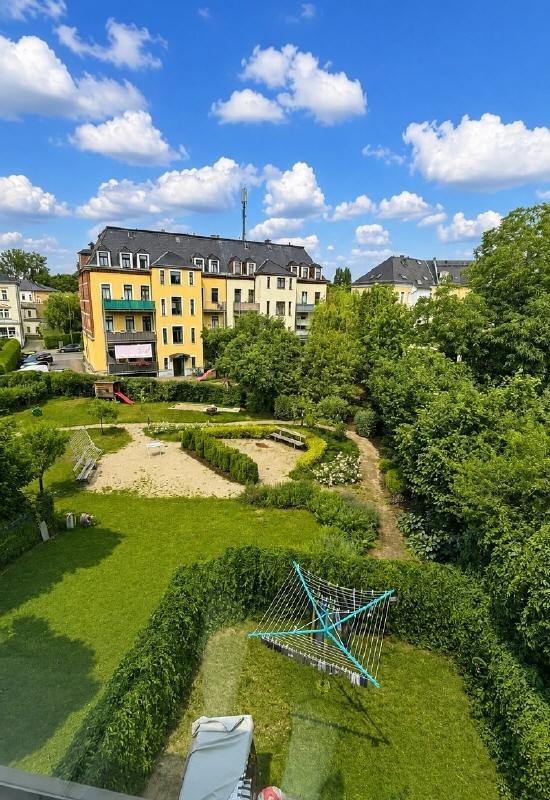 Blick über das Grundstück