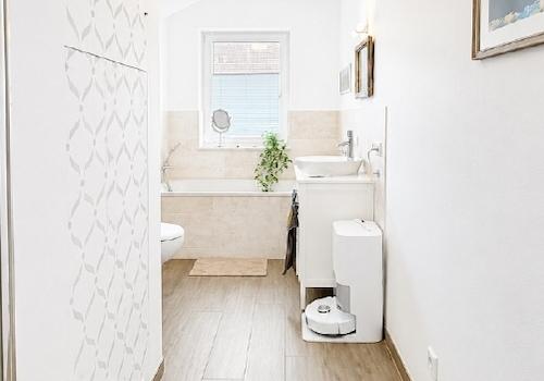Blick zum Badezimmer
