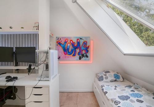 OG_Arbeits-/Kinderzimmer_01