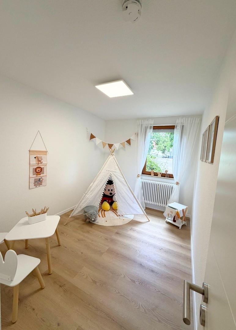 Kinderzimmer/ Büro