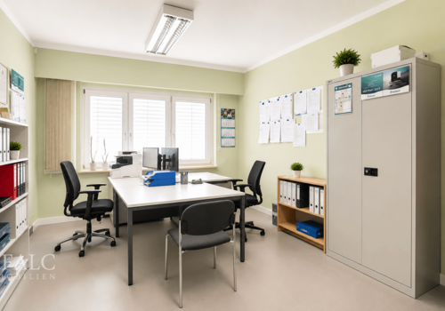 Büro 9