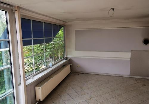 Wohnzimmer EG mit Kaminanschl.