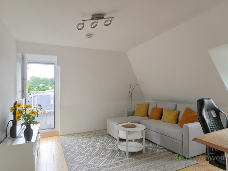 Blick ins Wohnzimmer