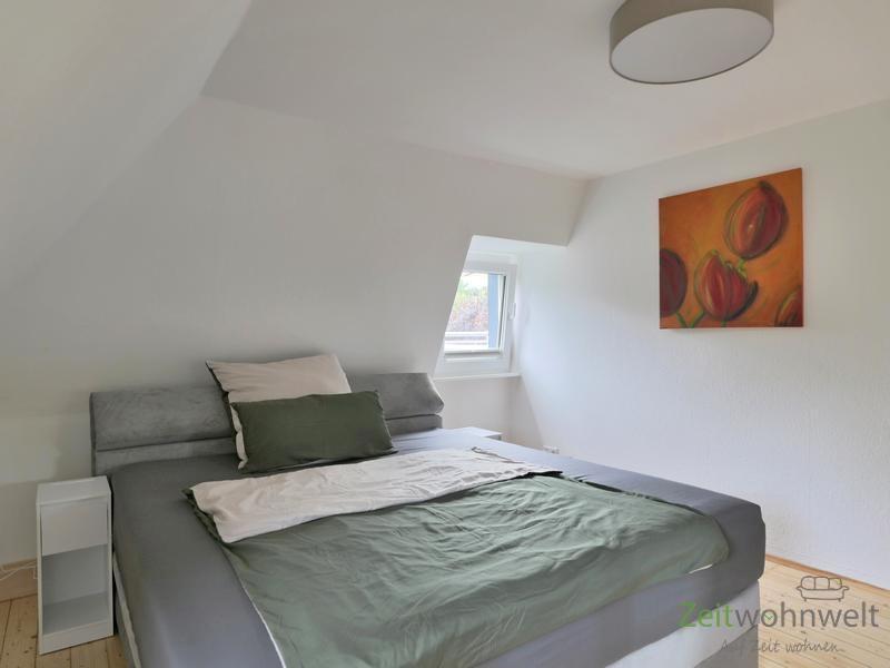 Blick ins Schlafzimmer