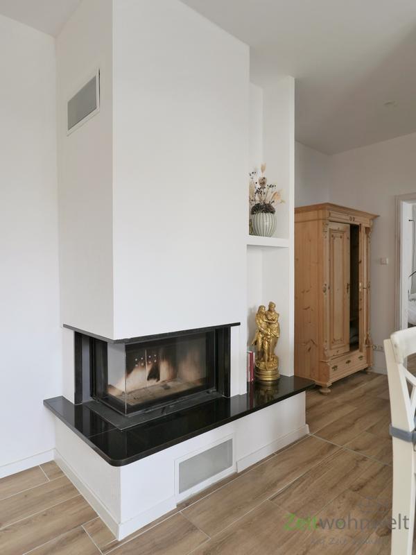echter Kamin im Wohnzimmer