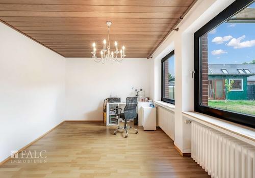 Schlafzimmer III