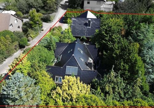 parkähnliches Grundstück