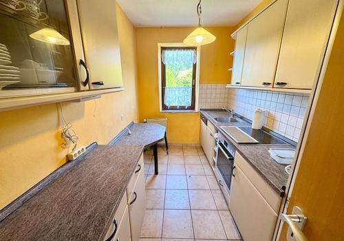 Küche mit Einbauküche 1. Wohnung