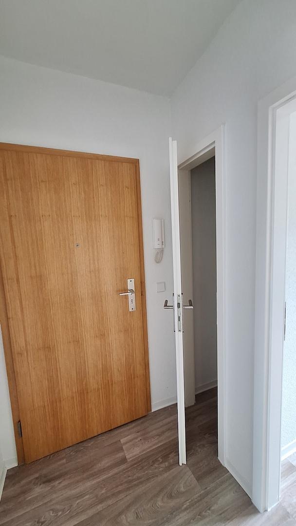 Abstellmöglichkeit im Flur