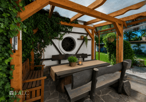 Überdachte Terrasse
