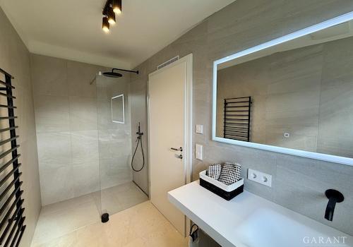 Exklusives Badezimmer