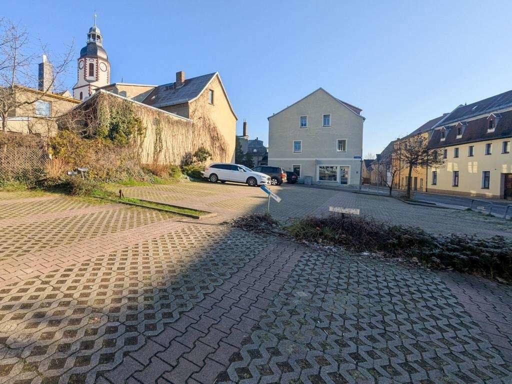 Haus33_Parkplätze