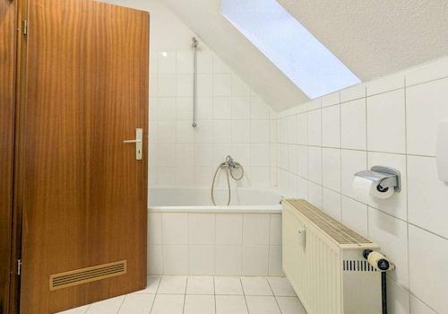 Haus33_DG_GE06_Badezimmer