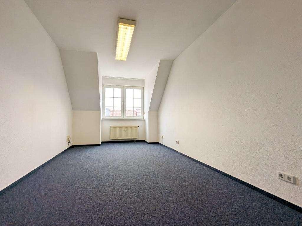 Haus33_DG_GE06_Nebenraum