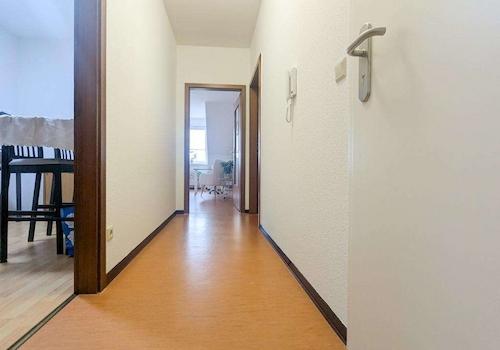 Haus33_DG_GE08_Flur