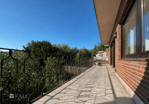 Balkon EG