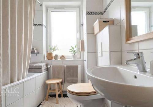 Badezimmer 1OG - (KI generiert)