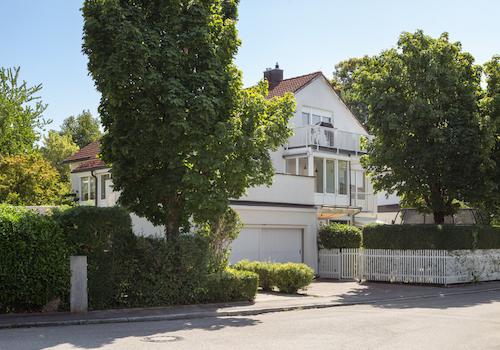  Ein Zuhause im grünen Rahmen