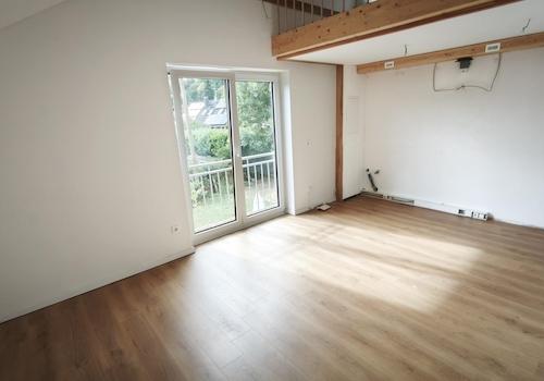 Wohnzimmer Fensterseite