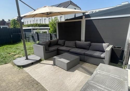 Terrasse mit Garten