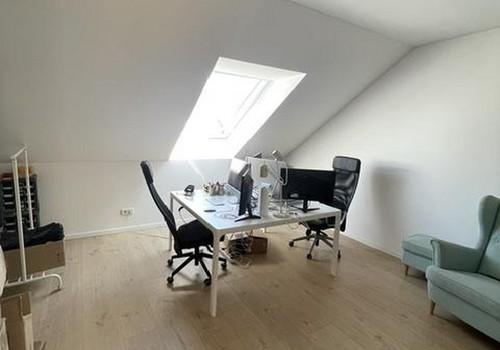 Büro/Zimmer