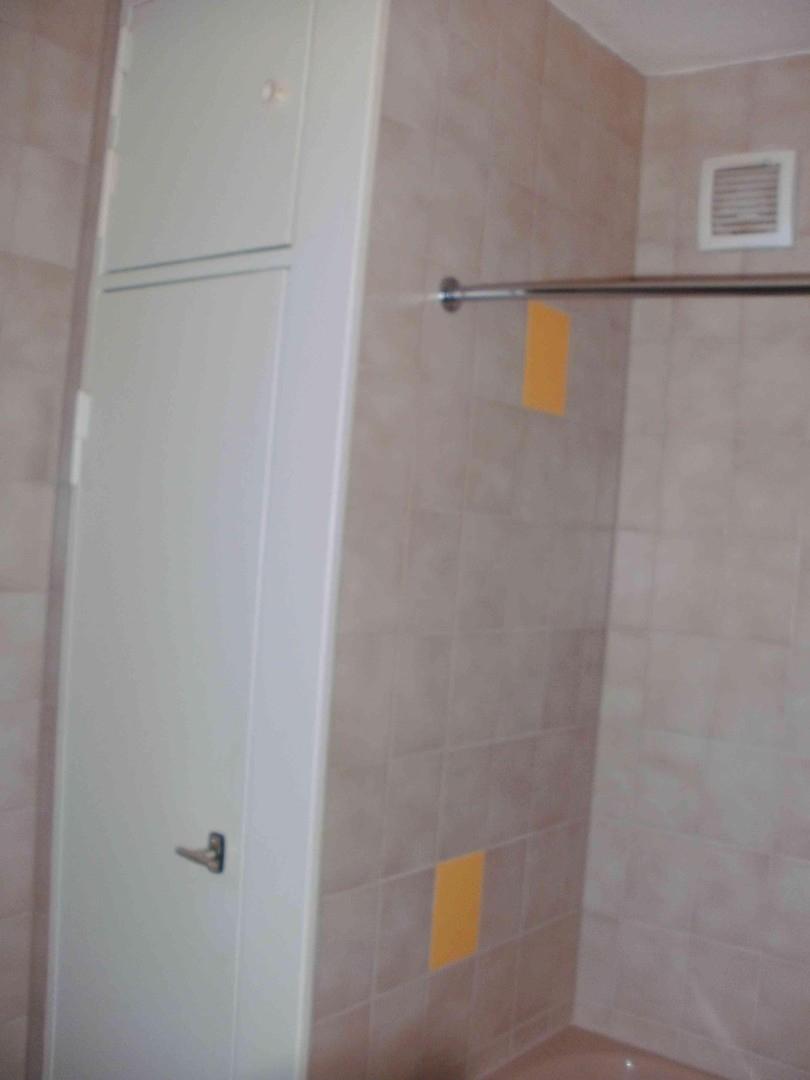 Bad Einbauschrank
