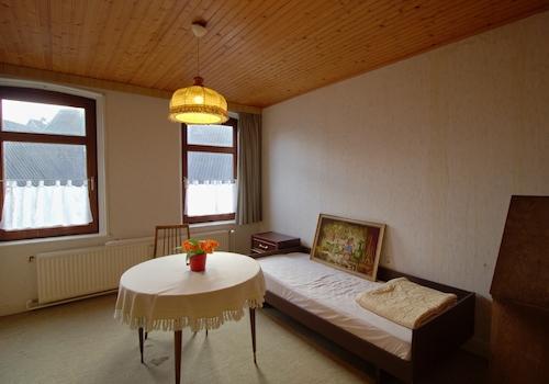 2. Zimmer OG