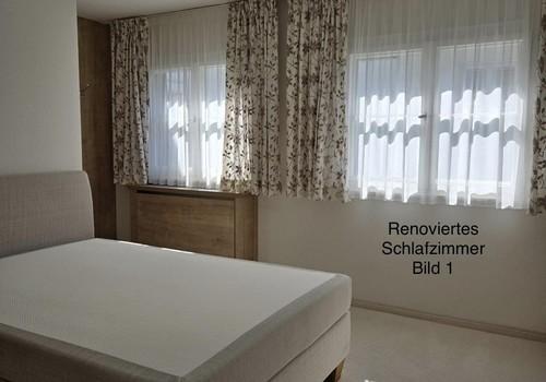 Schlafzimmer Bild 1
