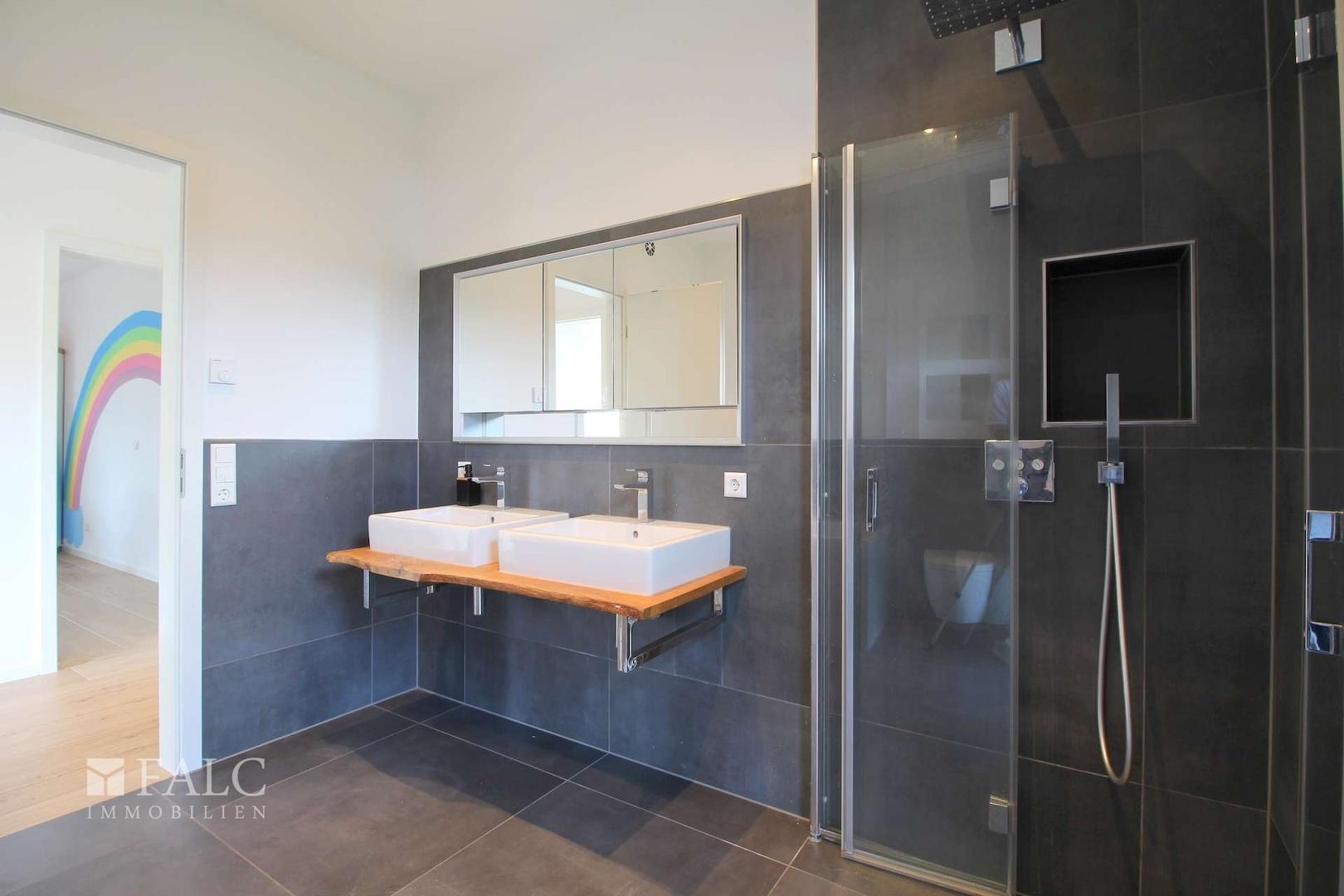 Badezimmer EG 