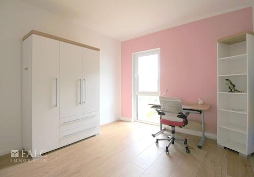 2. Zimmer EG
