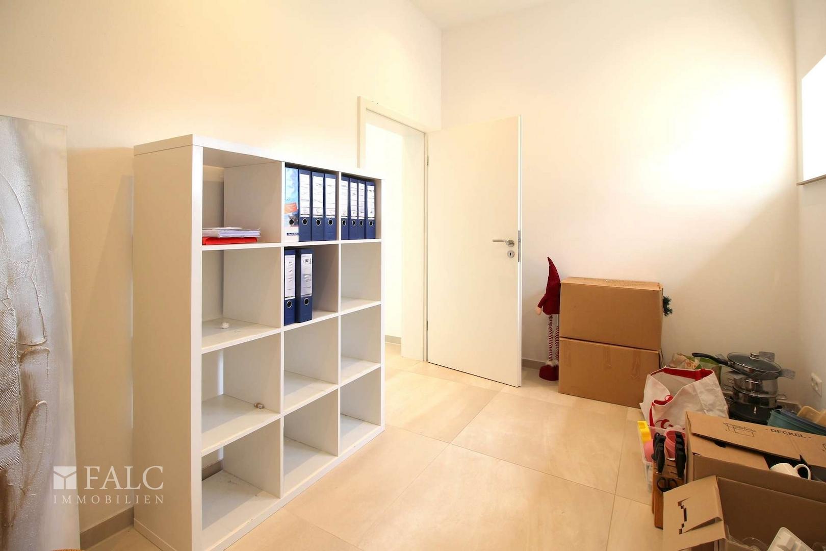 Büro - Abstellraum 