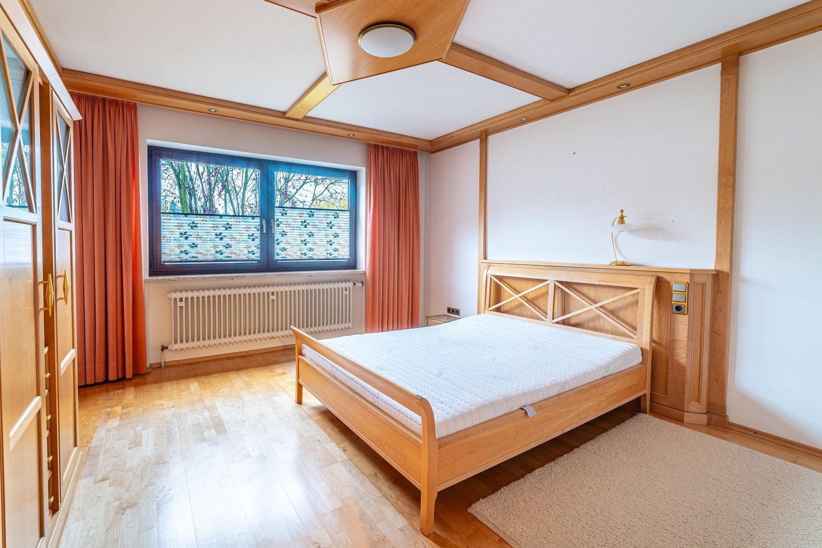 EG Schlafzimmer