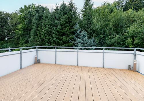 Balkon I (DG) - KI bearbeitet