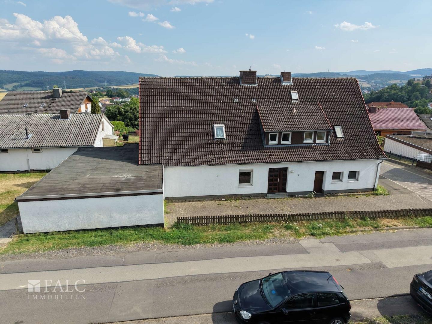 Drohnenbild_Hausvorderansicht